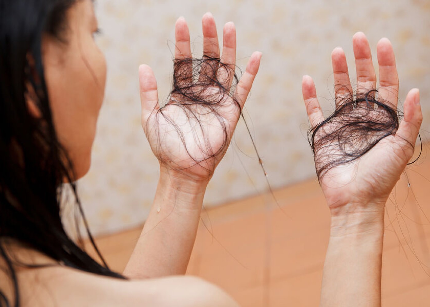 Günəş saç tökülməsinə səbəb ola bilər