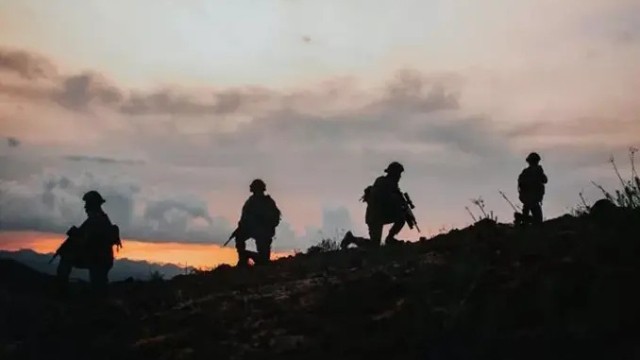 Türkiyə ordusu PKK-ya iki bölgədə ardıcıl zərbələr endirdi