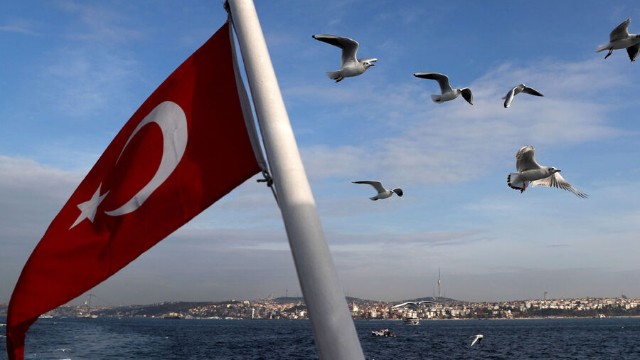 Türkiyədə turist avtobuslarına qarşı etiraz aksiyası başlayıb