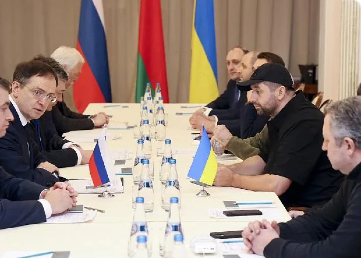 Minsk Rusiya-Ukrayna danışıqları üçün platformatəklif etdi