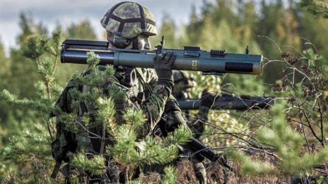 Finlandiya sınaqdan keçməmiş silahlarıUkraynaya verib
