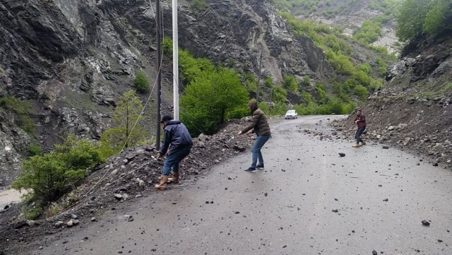 İsmayıllı-Lahıc avtomobil yolundahərəkət bərpa edilib