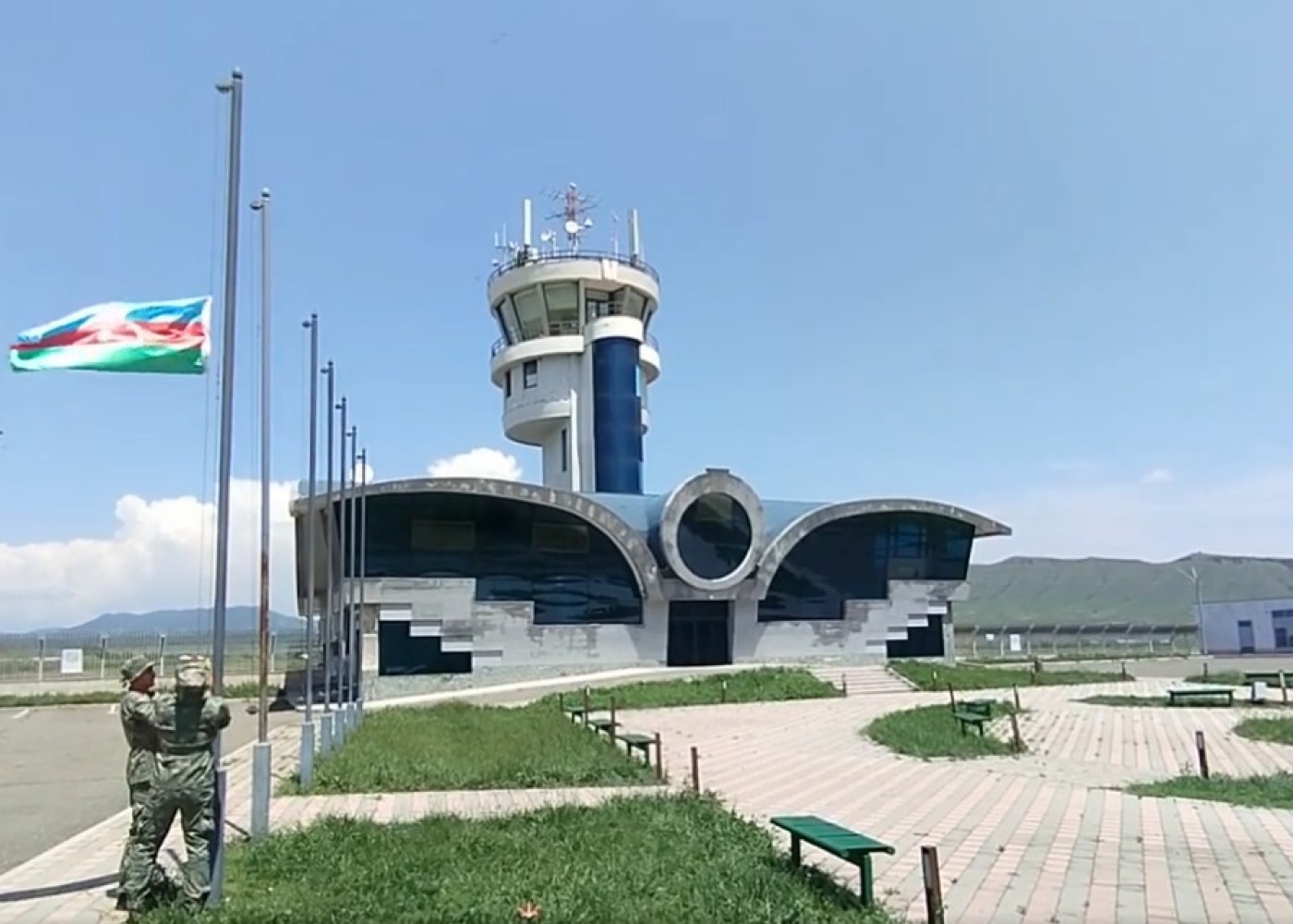 Xocalı aeroportunda Azərbaycan bayrağı qaldırıldı 