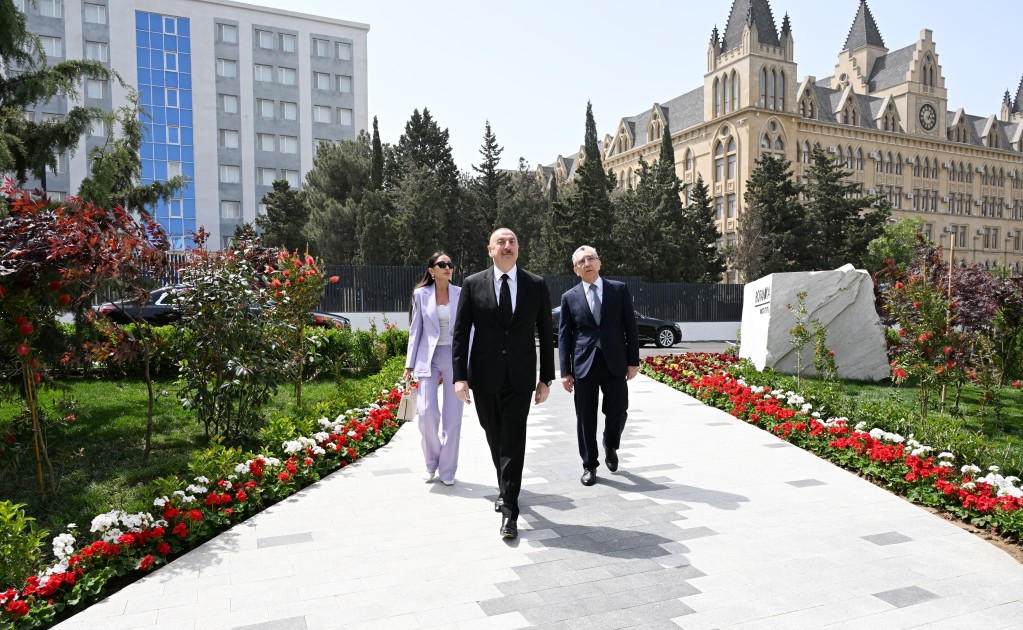 İlham Əliyev və xanımı Botanika İnstitutunun yeni binasının açılışında - FOTOLAR
