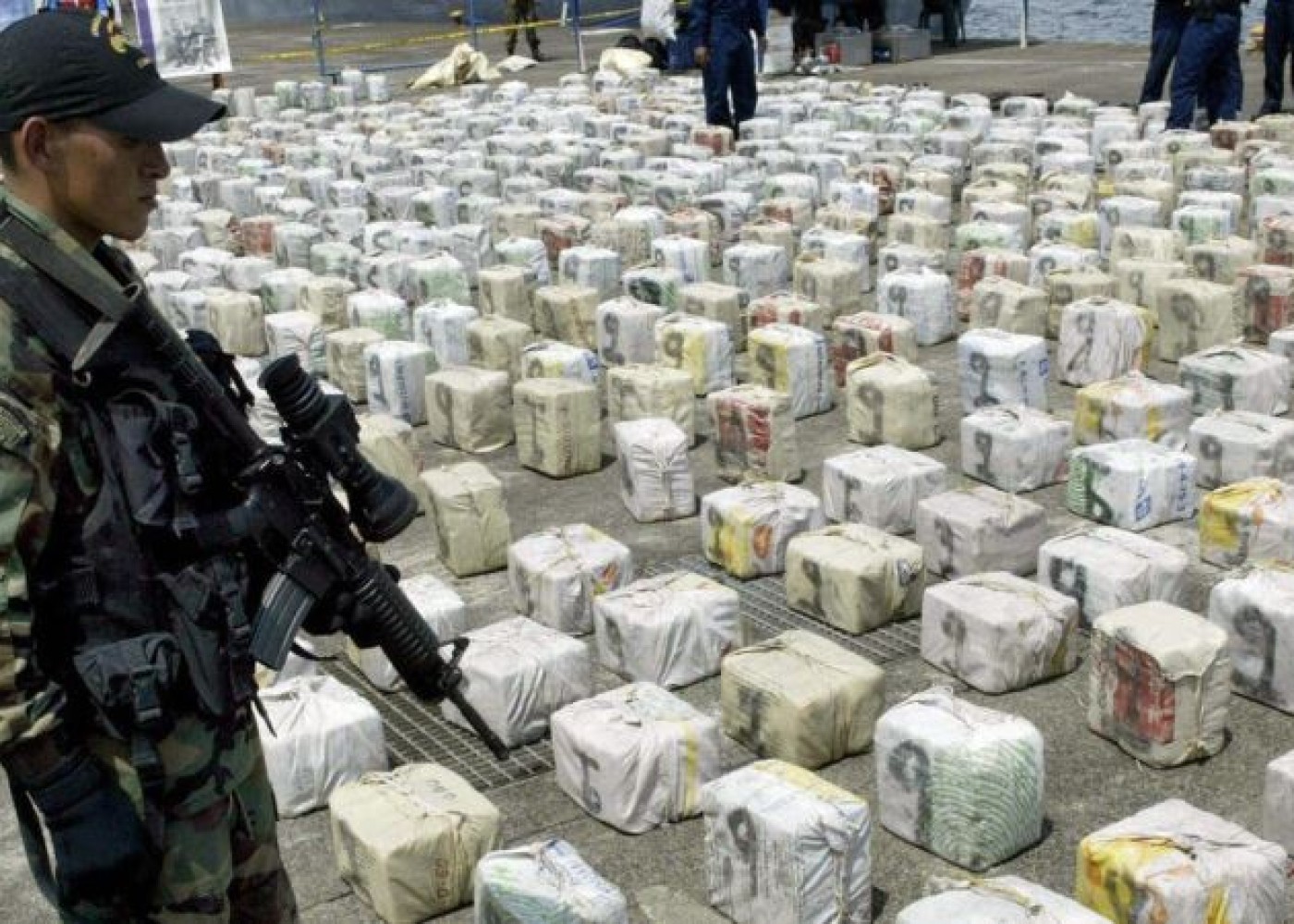 2 tondan çox kokainin İspaniyaya göndərilməsininqarşısı alındı