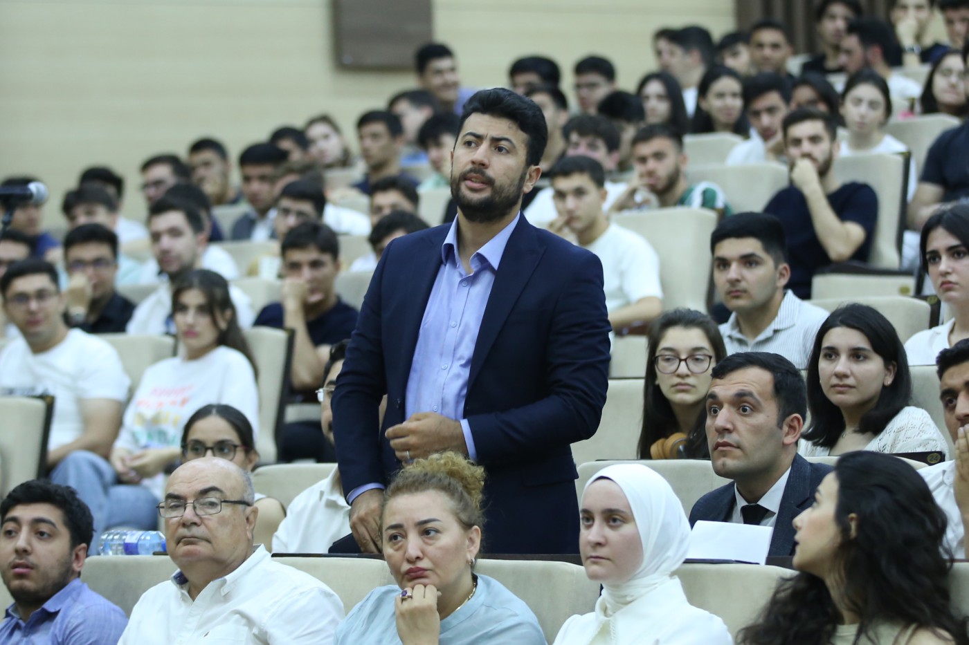 Elmar Qasımov istehsalat təcrübəsində iştirak edəcək tələbələrlə görüşdü - FOTOLAR