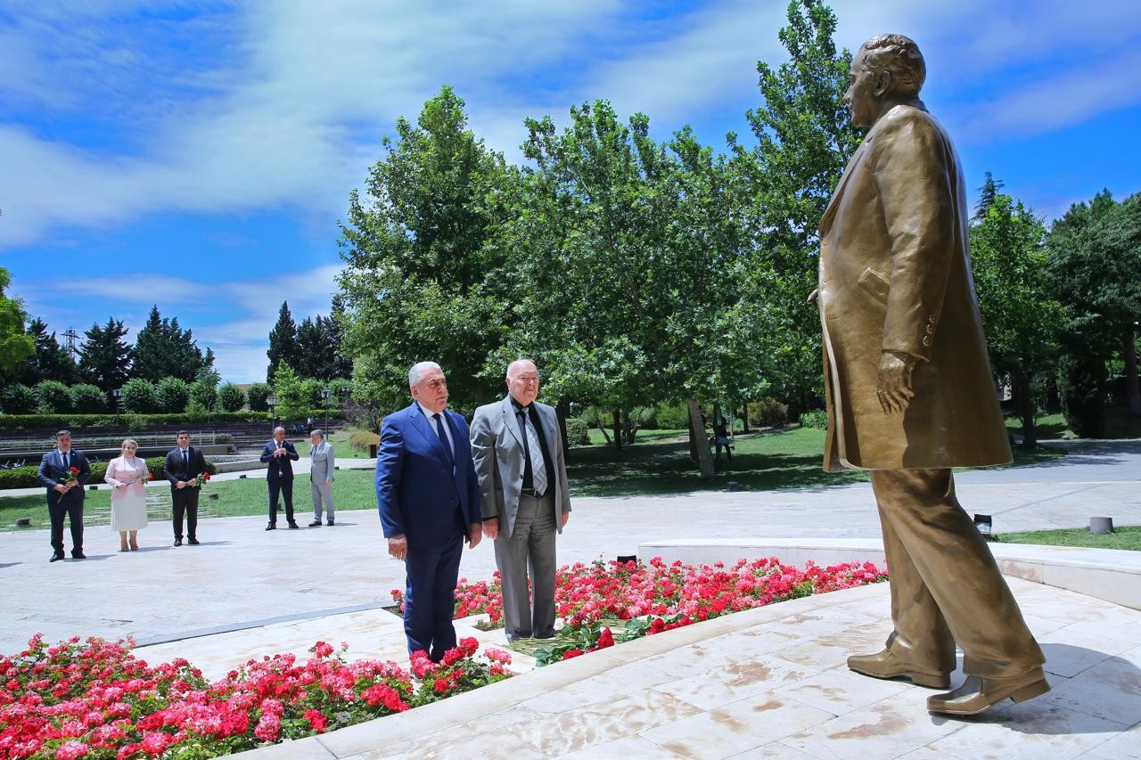 Binəqədi Rayon Ağsaqqallar Şurasının hesabat konfransı keçirilib - FOTOLAR