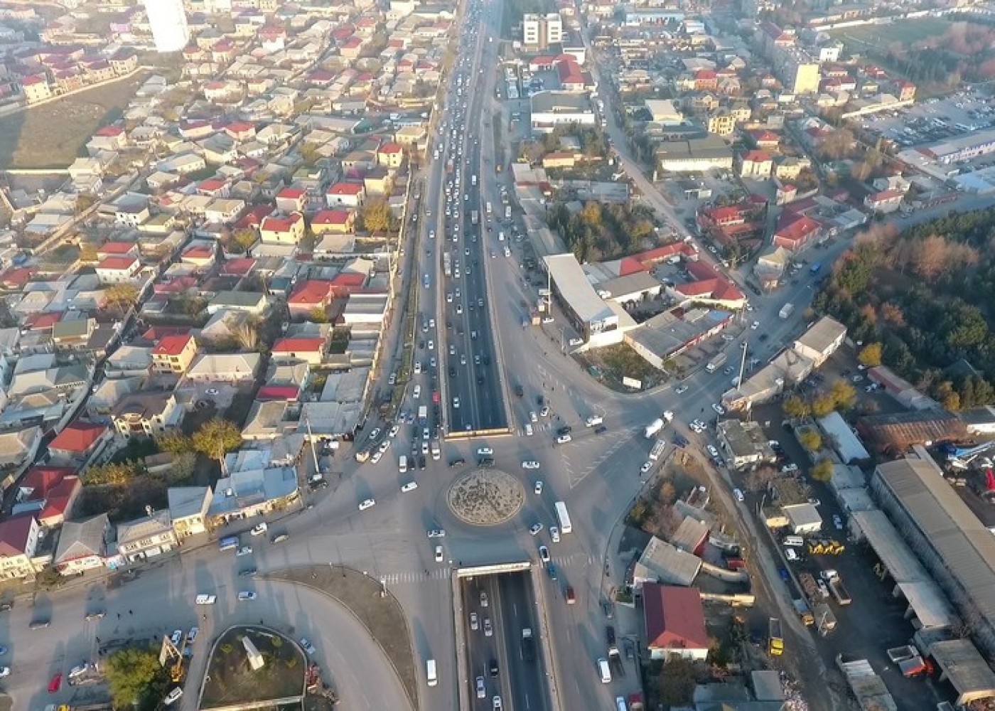 Abşeronda torpaq sahəsinin normativ qiyməti ayrıca müəyyən EDİLƏCƏK