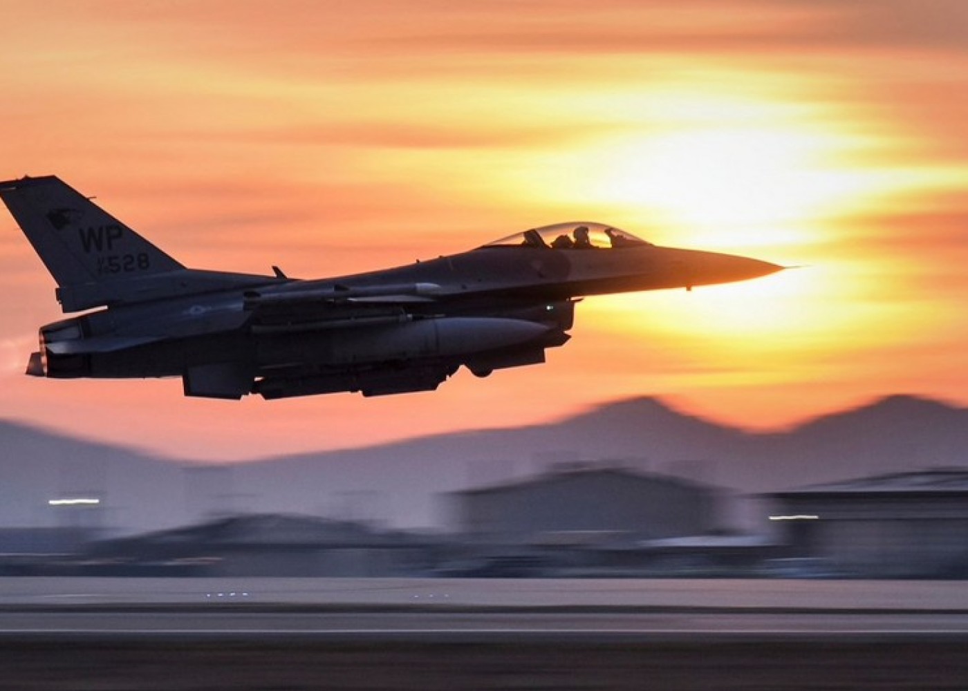 Ukrayna planlaşdırılandan az F-16 alacaq -Bloomberg