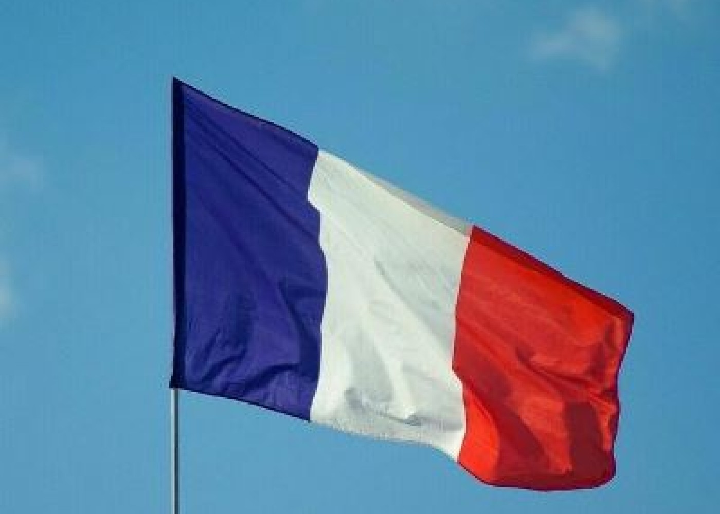 Fransa da Gürcüstana birbaşa yardımı dayandırır