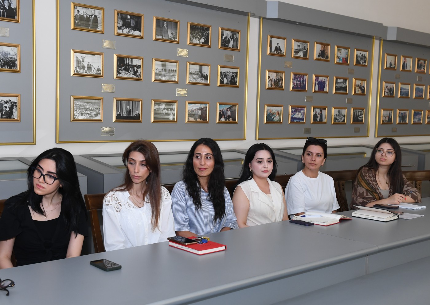 Dövlət Komitəsində Qarabağa qayıdanlara dəstək məqsədilə qaynar xətt yaradıldı - FOTOLAR