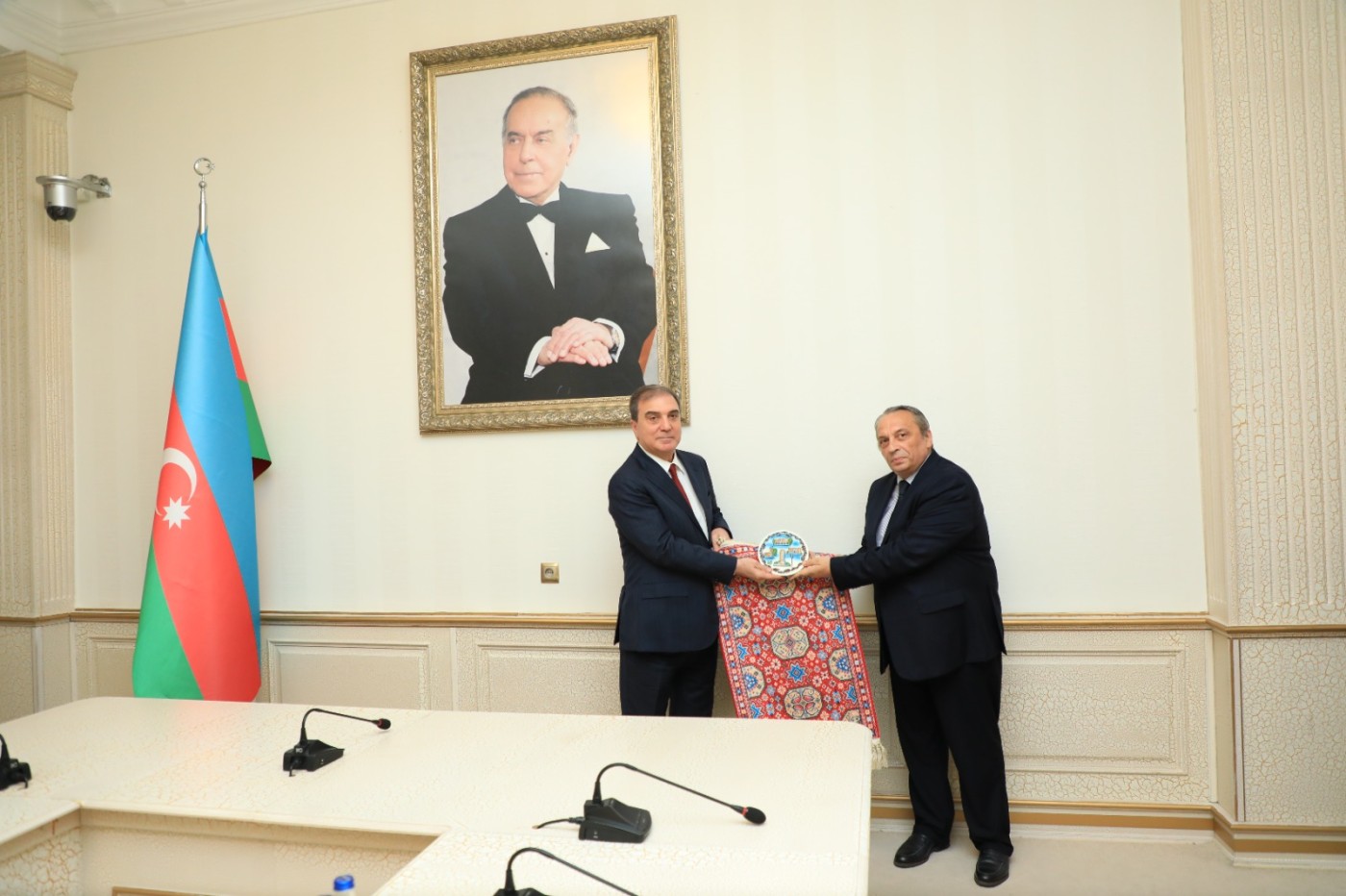 Niyazi Bayramov Gürcüstanın Gəncədəki yeni Baş konsulu ilə görüşüb - FOTOLAR