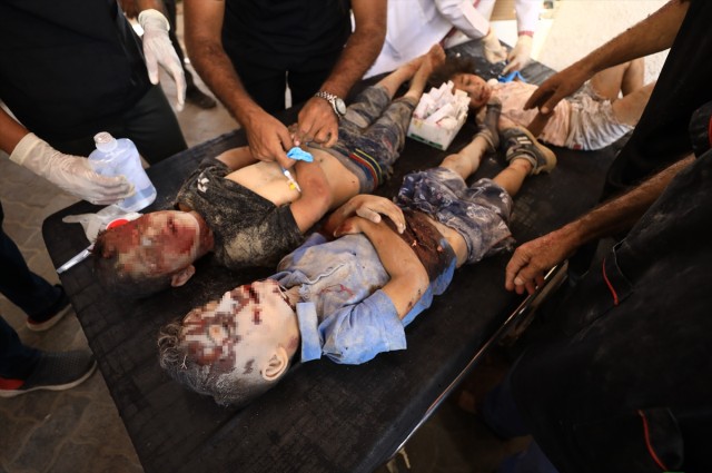 İsrail məktəbləri bombaladı, xeyli sayda ölən var - FOTOLAR