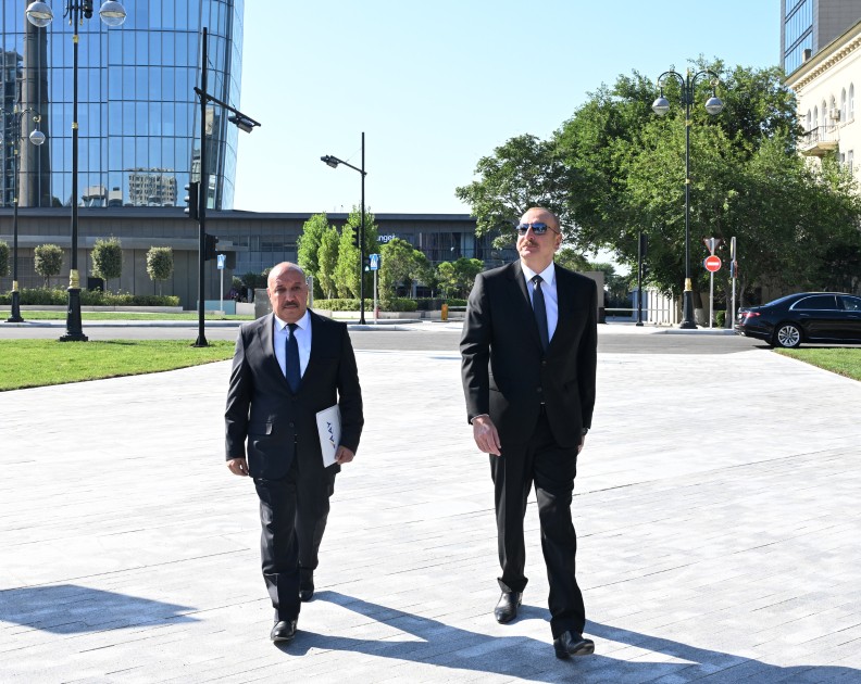 Prezident yeni avtomobil yolunun açılışında - FOTOLAR (YENİLƏNİB)