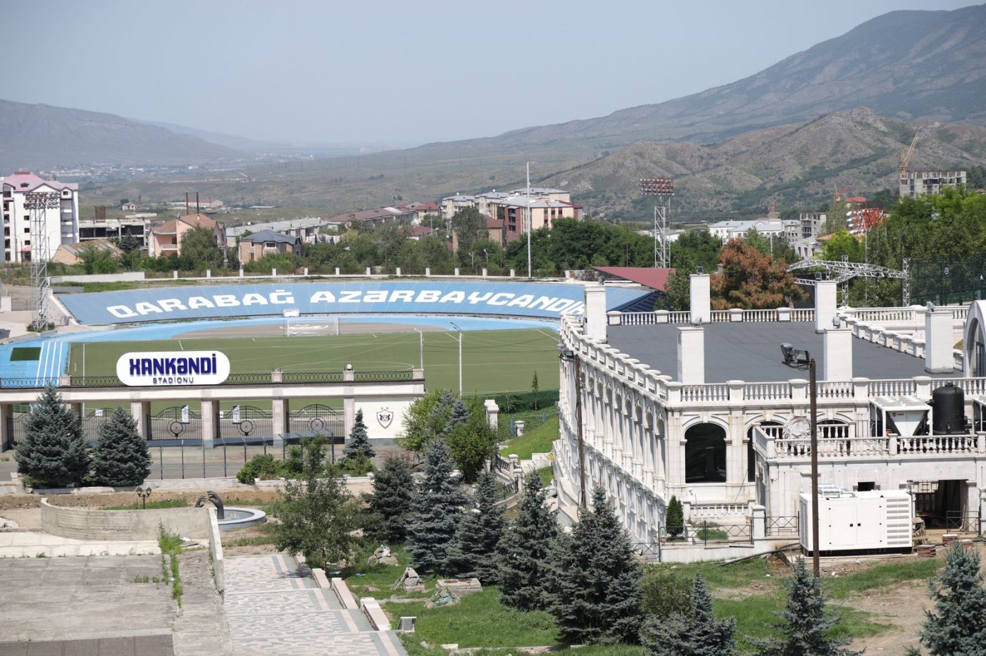 Diaspor Gənclərinin V Yay Düşərgəsi iştirakçıları Qarabağ Universitetində olublar - FOTOLAR