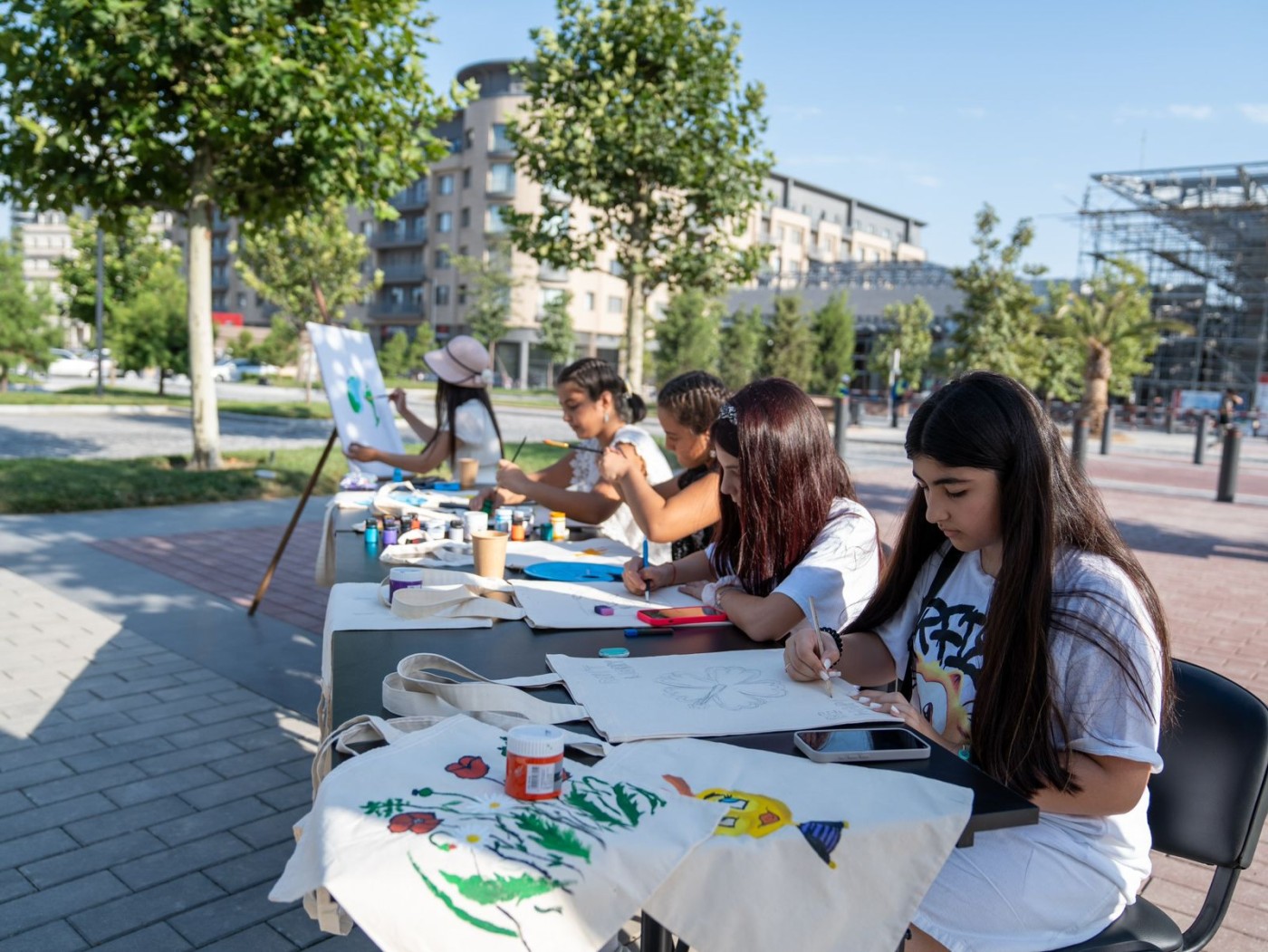 Ağ Şəhərdə “Tullantıları hədiyyələrə dəyiş” festivalı keçirilib - FOTOLAR