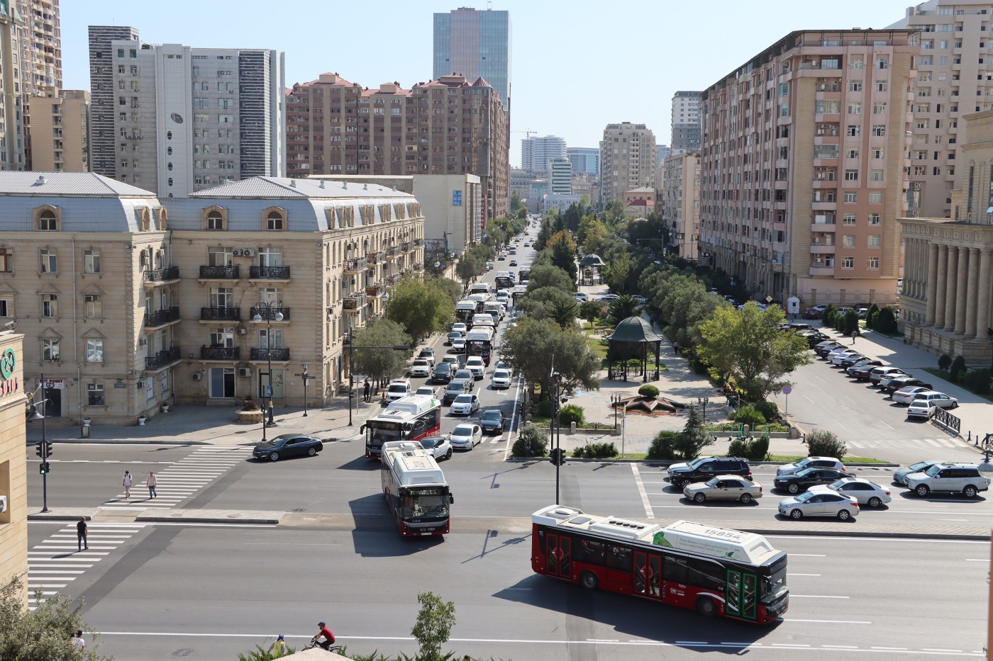 Bakıda bu yol yenidən təşkil edilib - FOTOLAR