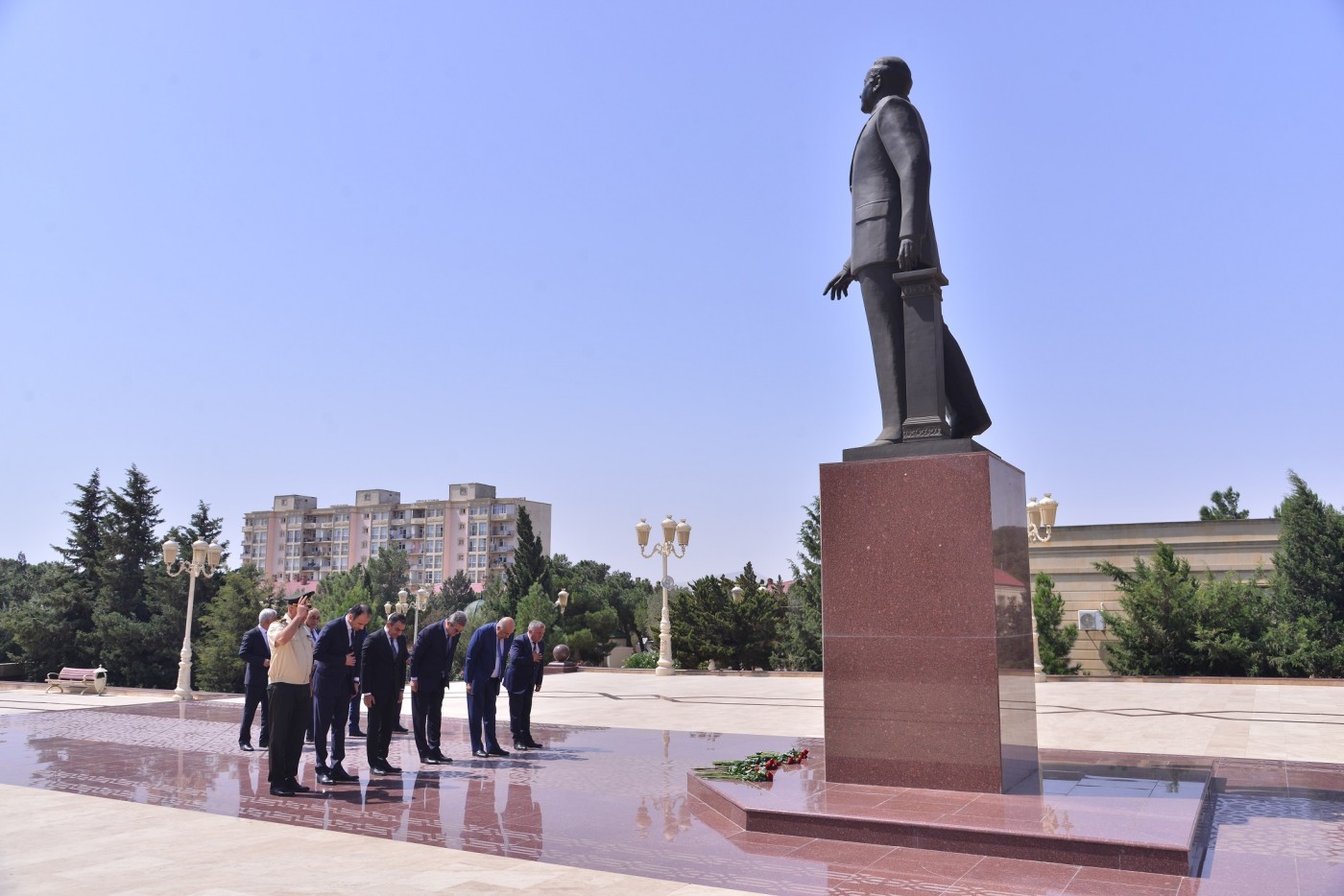 Qaradağda dəyirmi masa keçirildi - FOTOLAR