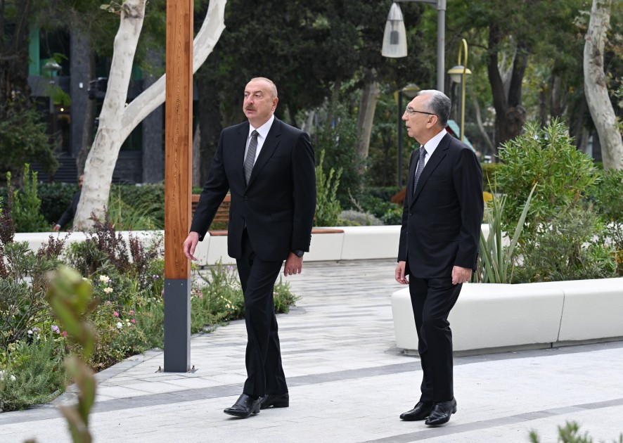 Prezident “Xəqani” bağında yaradılan şəraitlə tanış oldu - FOTOLAR (YENİLƏNİB)