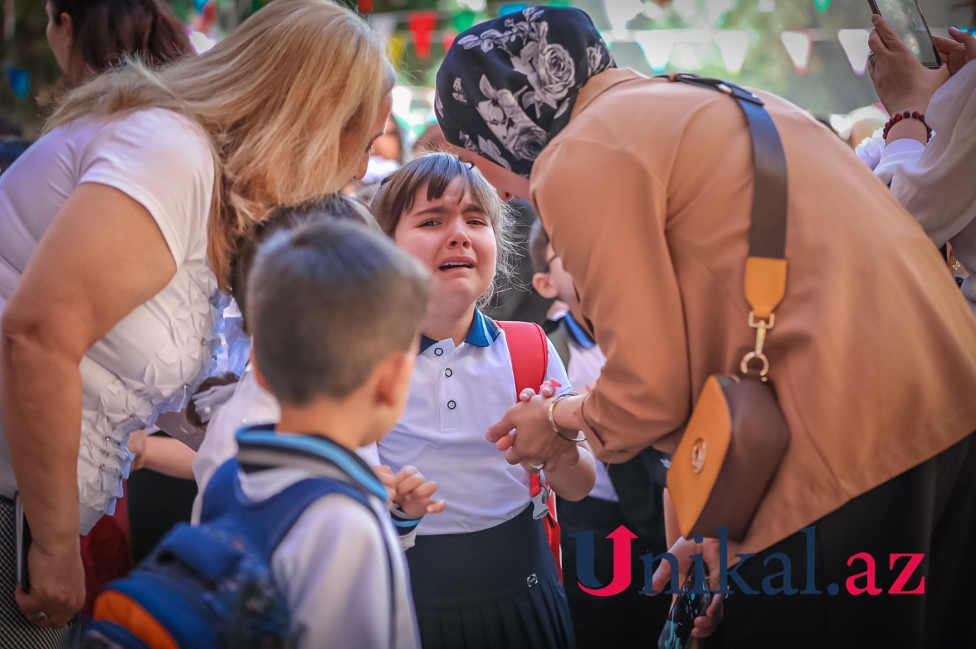 Birincilərin ilk dərs günü - FOTOLAR