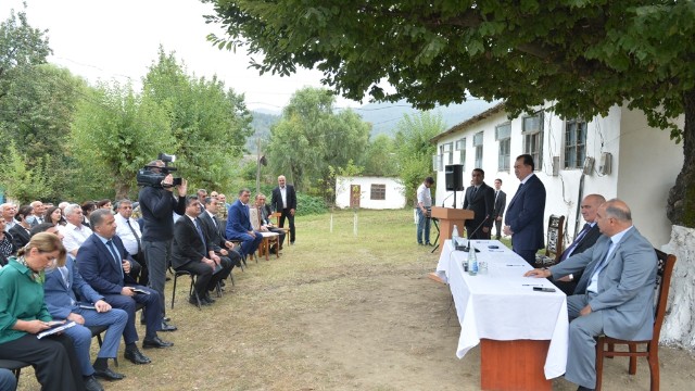 İcra başçısı Taleh Qaraşov səyyar qəbul keçirdi - FOTOLAR