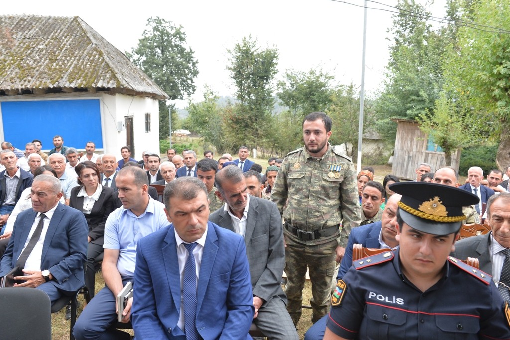 İcra başçısı Taleh Qaraşov səyyar qəbul keçirdi - FOTOLAR