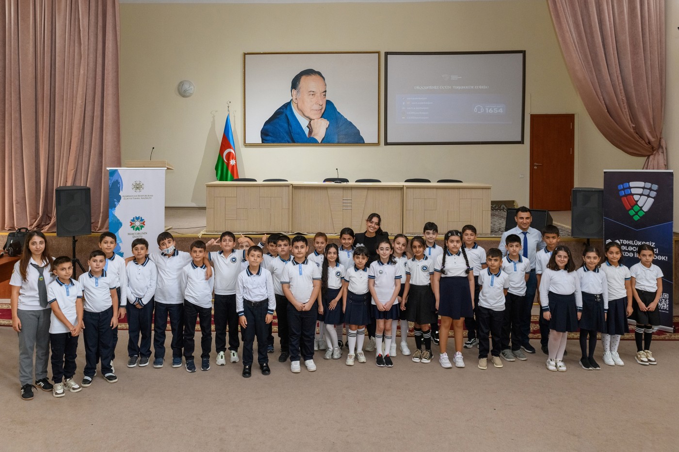 ETX şagirdləri kibertəhlükəsizlik sahəsində maarifləndirib - FOTOLAR