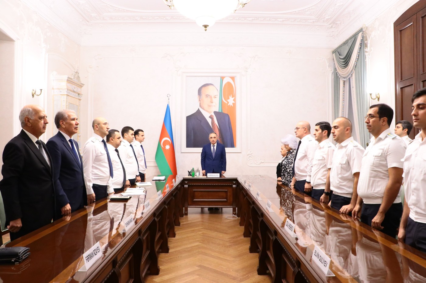 Kamran Əliyev şəhid prokurorluq əməkdaşlarının ailə üzvləri ilə görüş keçirdi - FOTOLAR