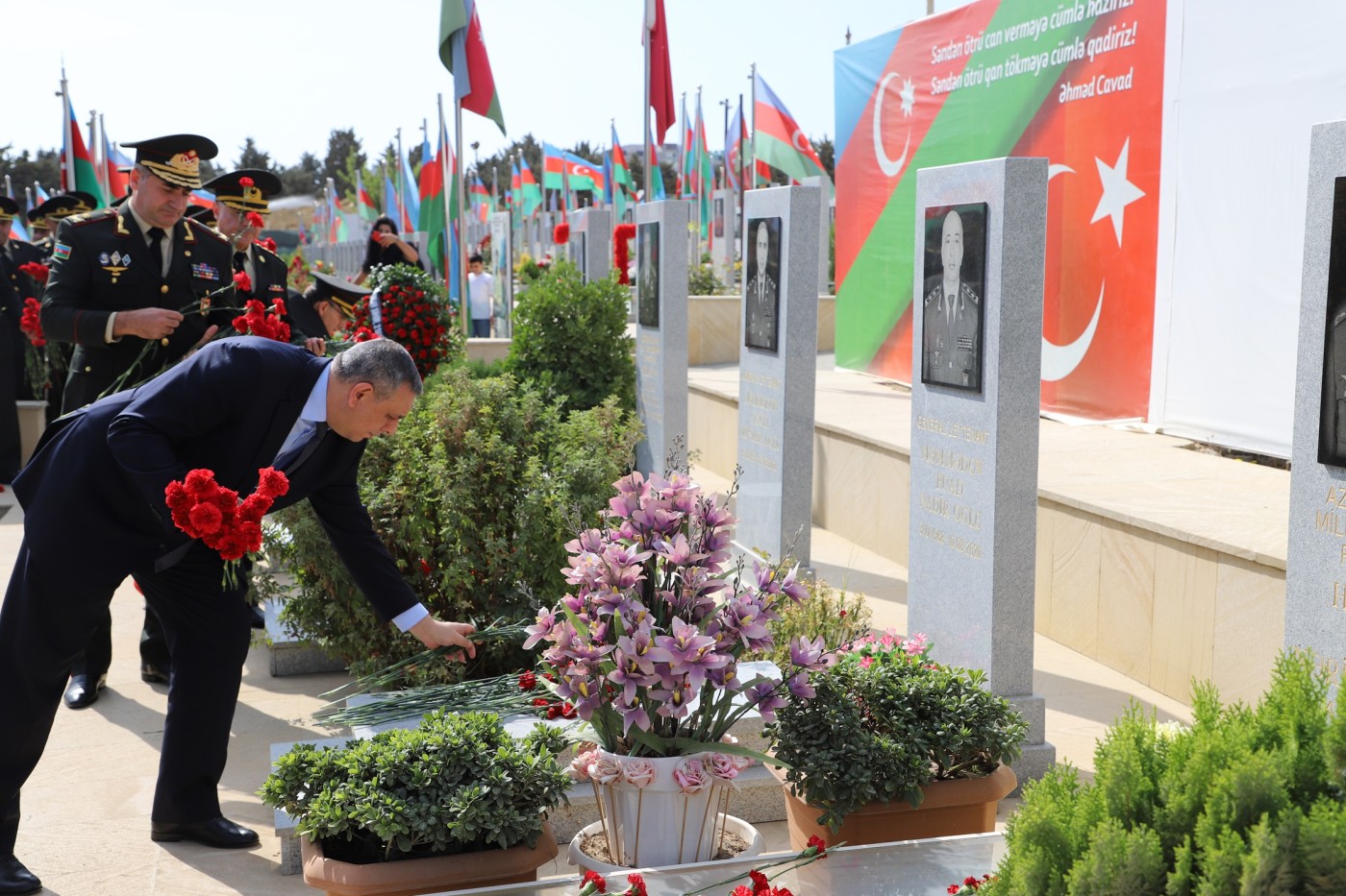 Dövlət Xidmətində Anım Günü tədbirləri keçirilib - FOTOLAR