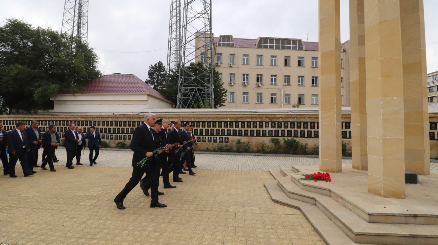 Qazaxda Vətən oğullarının əziz xatirəsi anılıb - FOTOLAR