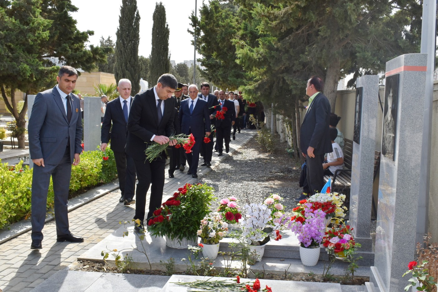 Yasamalda Anım Günündə şəhidlərimiz yad edilib - FOTOLAR