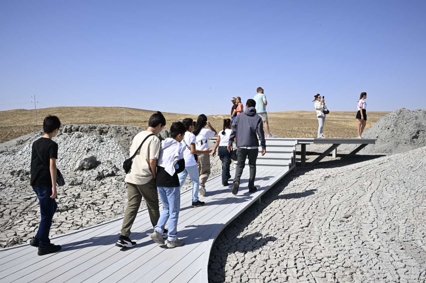 Şəhid övladları Palçıq Vulkanları Turizm Kompleksini ziyarət ediblər - FOTOLAR