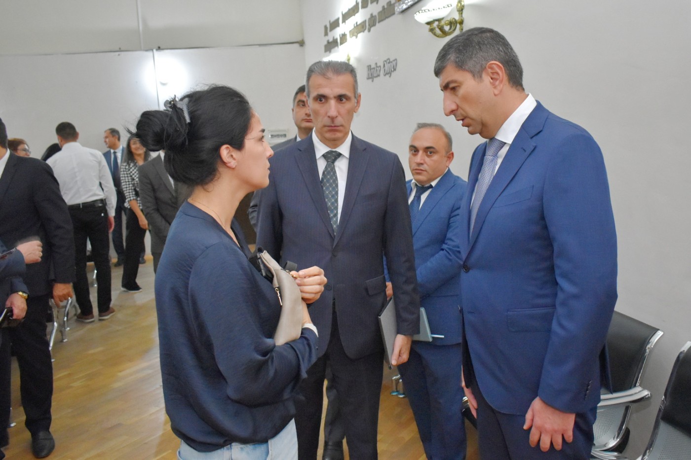 Yasamalın icra başçısı sakinlərlə görüşdü, təklif və müraciətlərini dinlədi - FOTOLAR