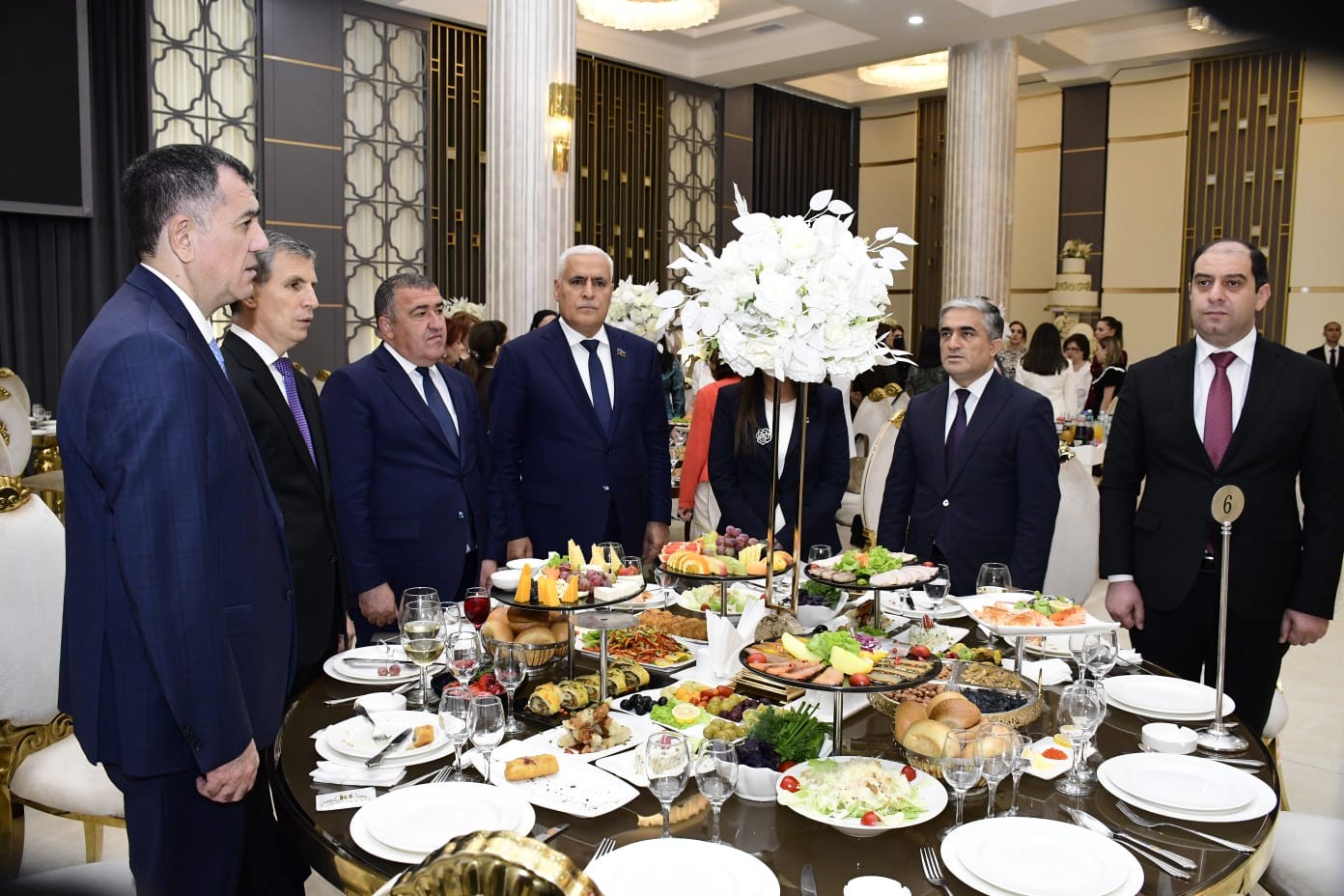 Xətaidə Müəllimlər Günü münasibətilə tədbir keçirildi - FOTOLAR