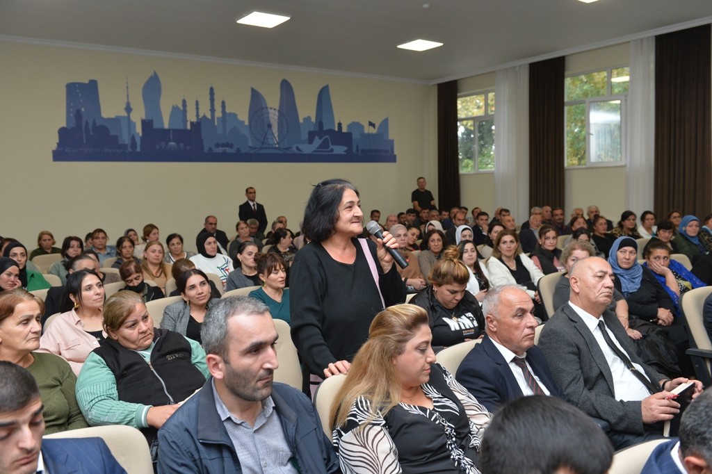 Lənkəran şəhər sakinləri Taleh Qaraşovun səyyar qəbulundan razı qalıblar - FOTOLAR