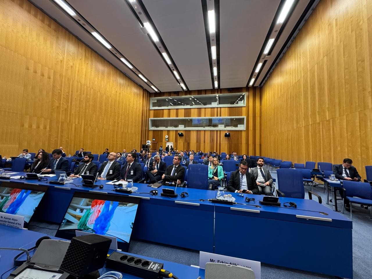 Baş Prokurorluq COP29-la bağlı Vyanada təşviqat tədbiri keçirib - FOTO