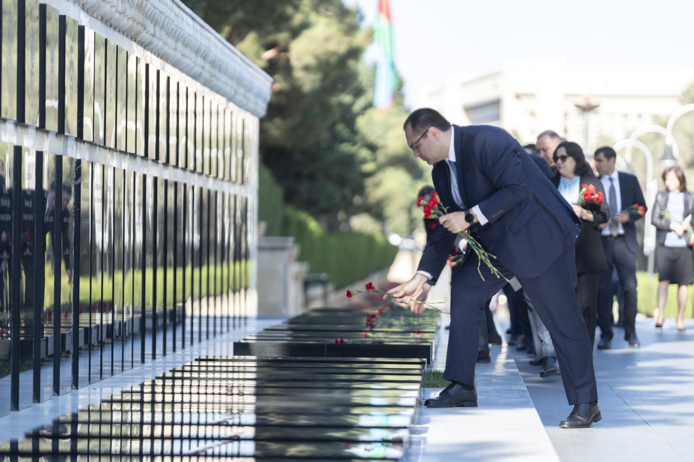 Kənd Təsərrüfatı Nazirliyinin kollektivi  Fəxri Xiyabanda - FOTOLAR