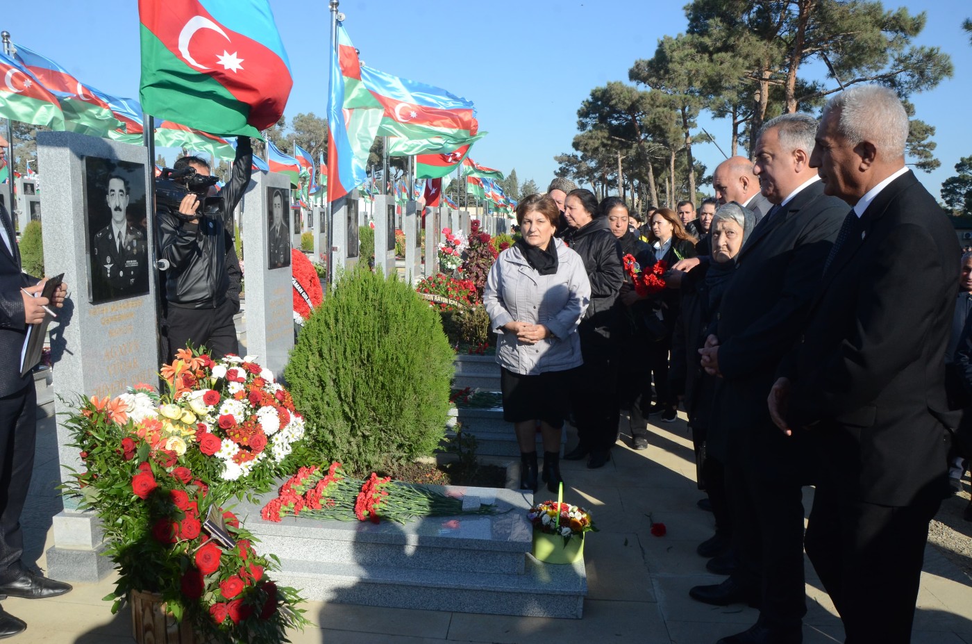 Vətən Müharibəsi Qəhrəmanının anım mərasimi keçirildi - FOTOLAR