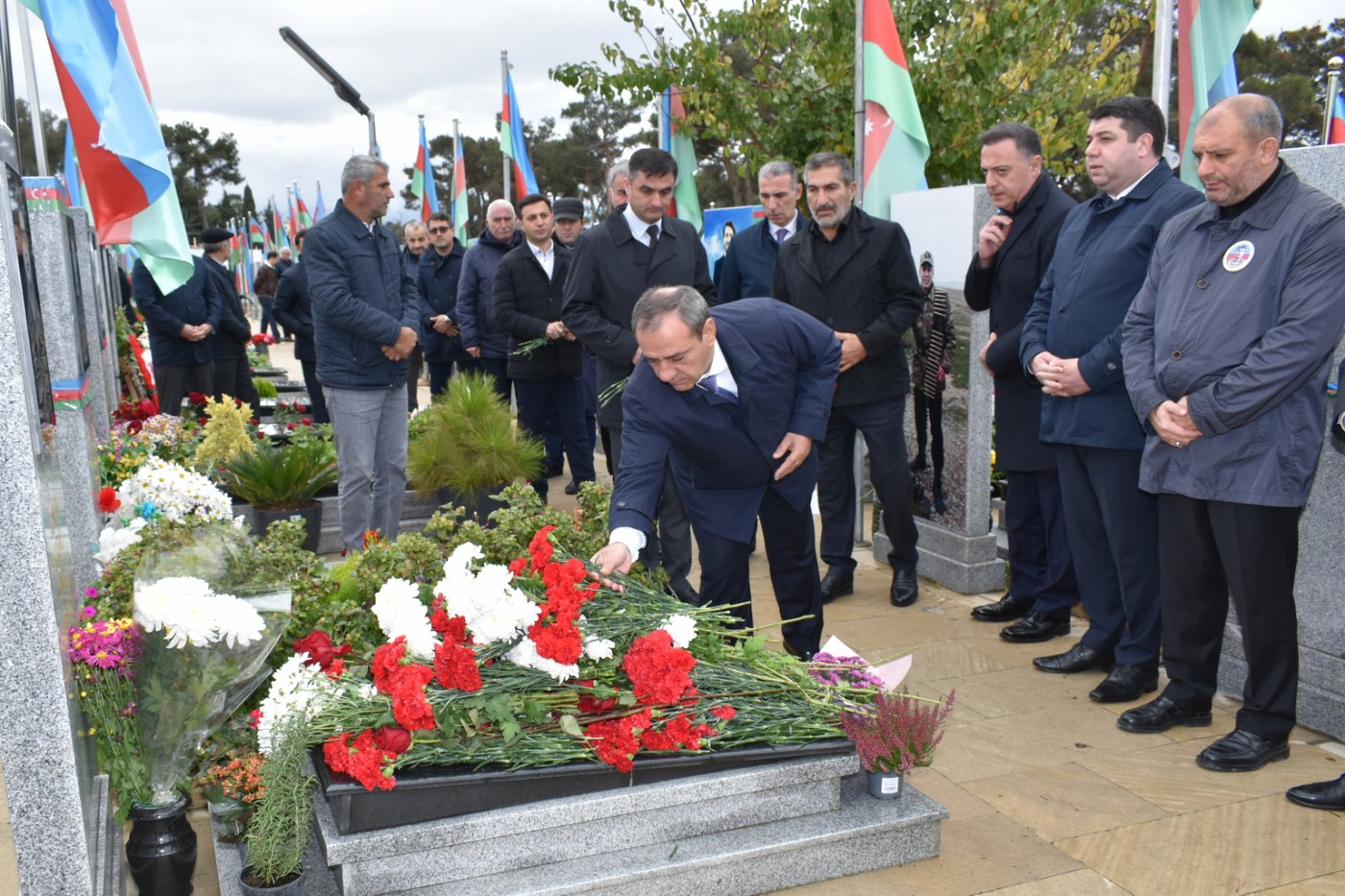 Şəhid hərbiçimizin xatirəsi yad edilib - FOTOLAR