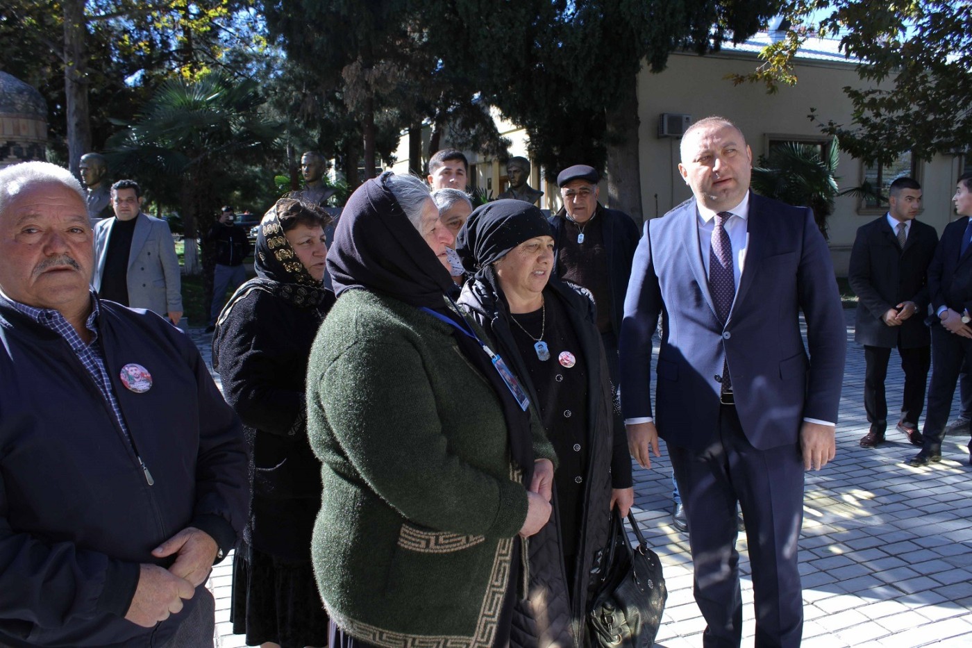 ADAU-da Şəhidlər Xatirə Kompleksinin yenidən qurmadan sonra açılışı olub - FOTOLAR