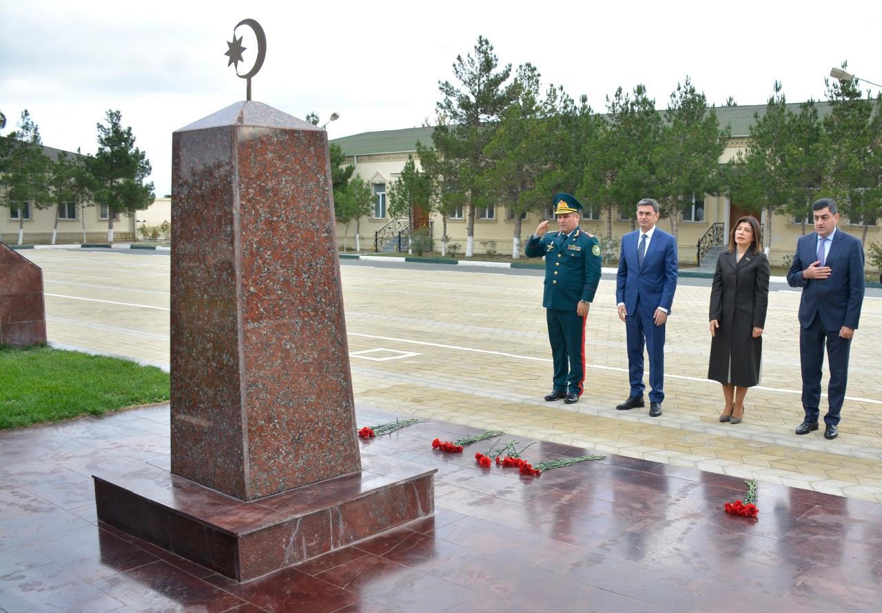 Xəzər rayonunda “8 noyabr - Zəfər Günü” münasibətilə tədbir keçirilib - FOTOLAR