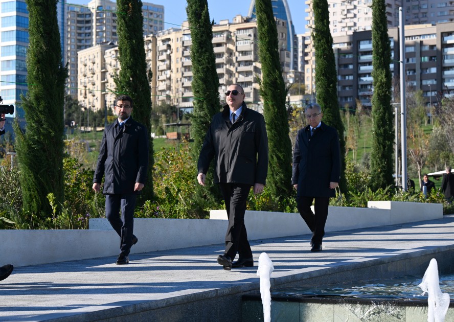 İlham Əliyev Mərkəzi Parkın üçüncü hissəsinin açılışında - FOTOLAR