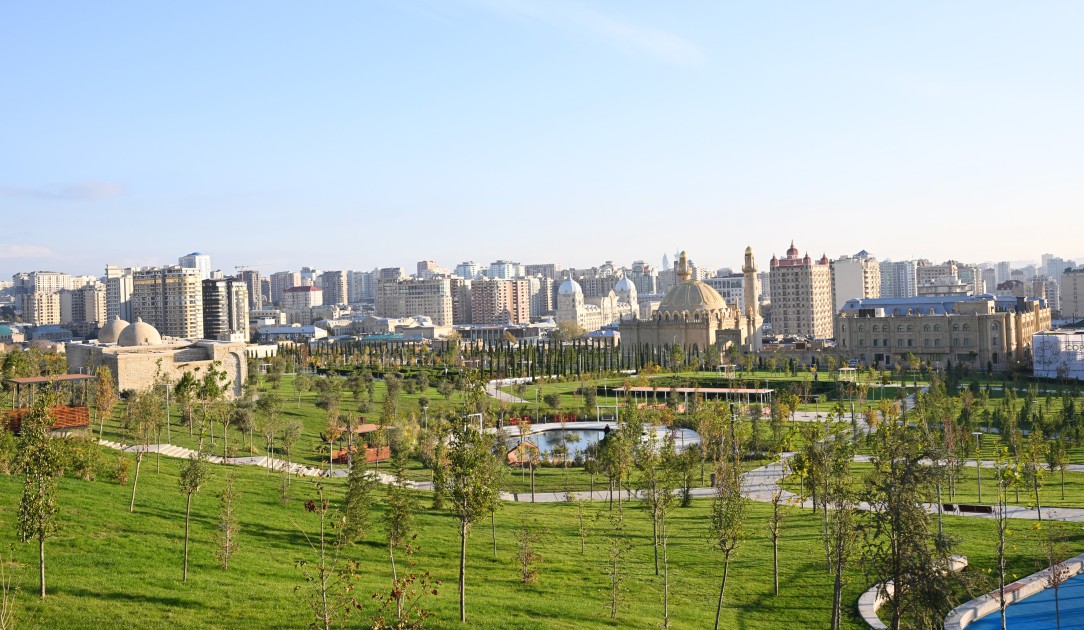 Mərkəzi Parkın yeni açılan hissəsi - FOTOLAR