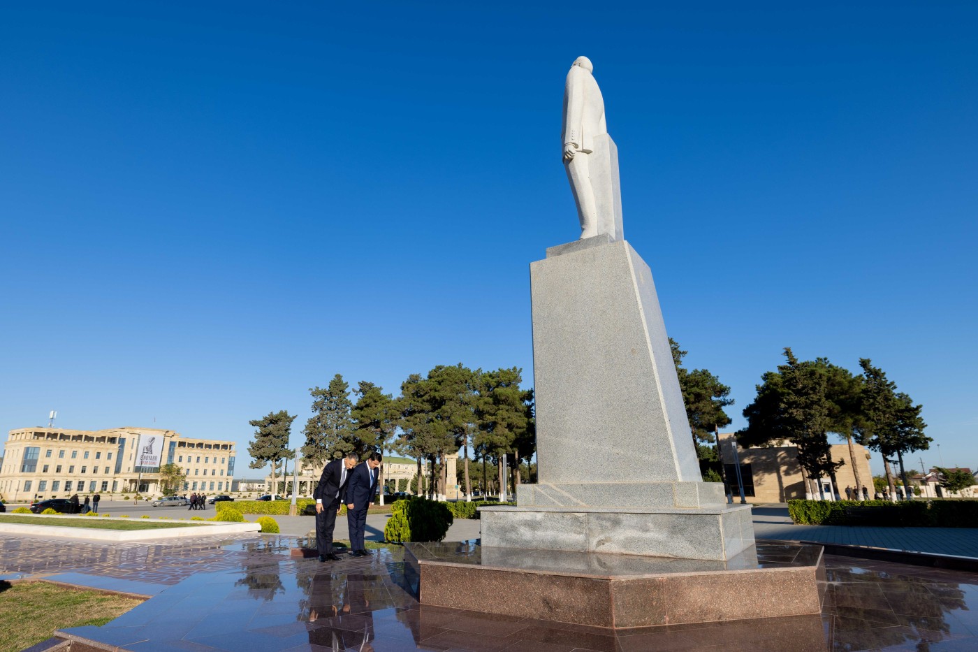 Nazir Rəşad Nəbiyev Neftçalada vətəndaşları qəbul edib - FOTO