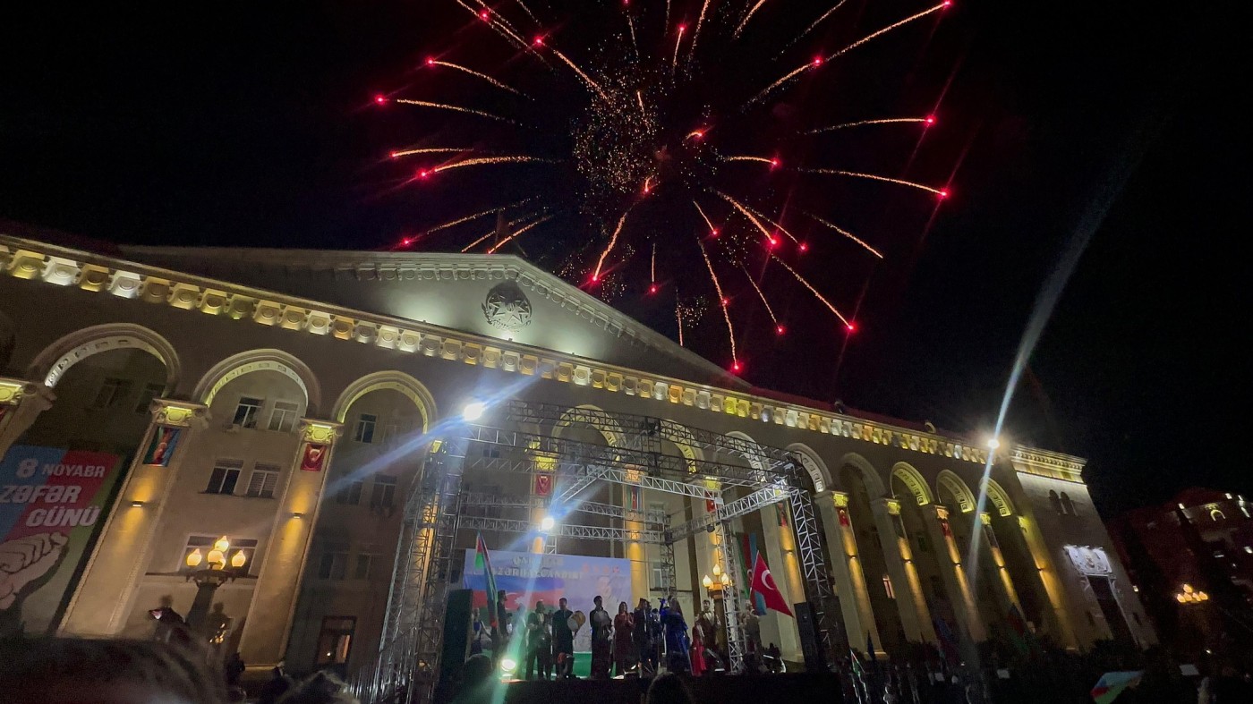 Gəncədə Zəfər Gününə həsr olunmuş konsert proqramı keçirildi - FOTOLAR