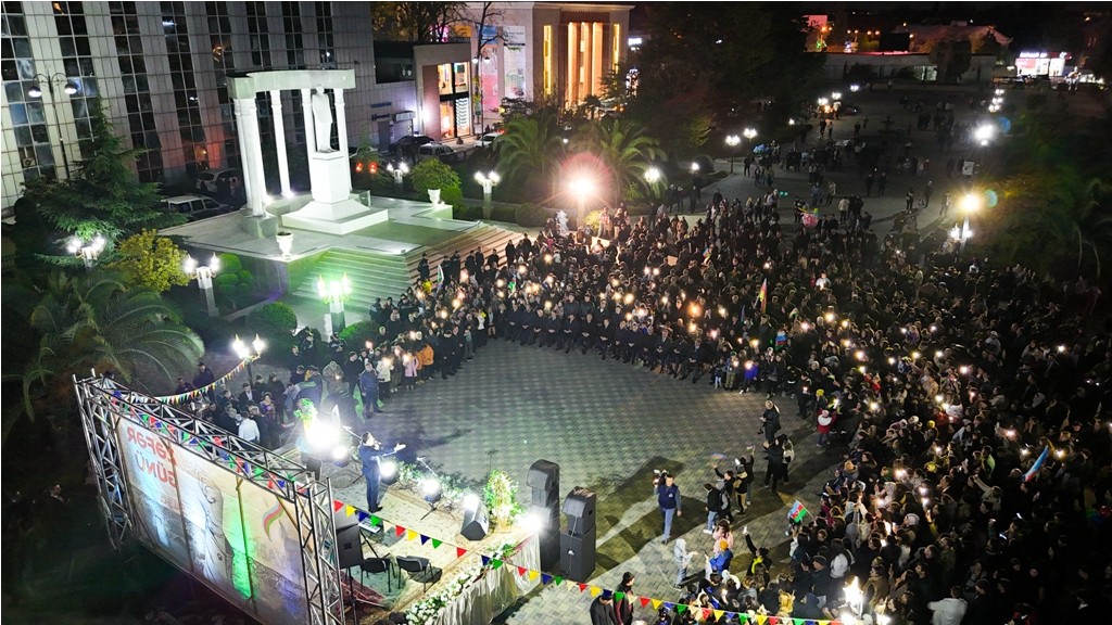 Lənkəranda “Yaşa Vətən, çox yaşa, Yaraşır Zəfər sənə” adlı konsert keçirildi - FOTOLAR