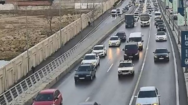 Bakıda tıxac olan yollar -SİYAHI