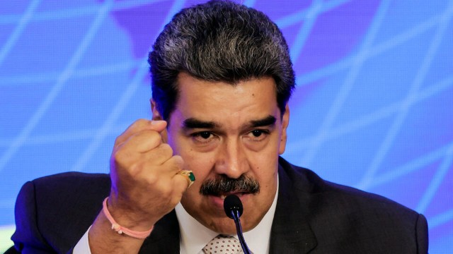 Maduro Qərb ölkələrinin bu qərarınıağılsızlıq adlandırdı