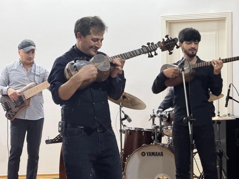 Xankəndi şəhərində ilk solo konsert keçirilib - FOTOLAR