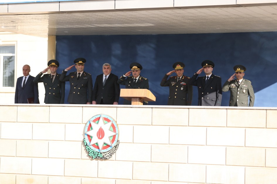 Xanlar Vəliyev Daxili Qoşunların hərbi qulluqçuları ilə görüşdü - FOTOLAR